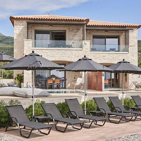 Beachfront Alassa Villas With Private Pools Kotronion  エクステリア 写真